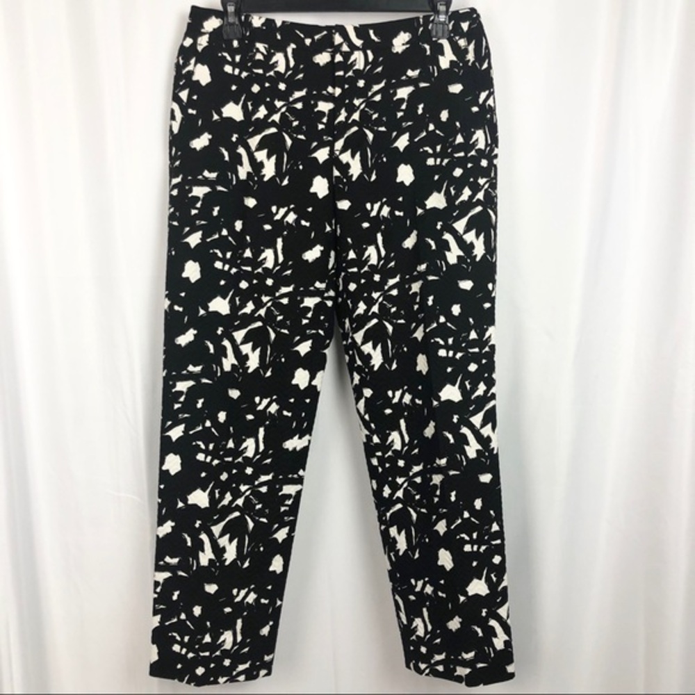 BANANA REPUBLIC Size 6 Cropped Trousers. EUC.